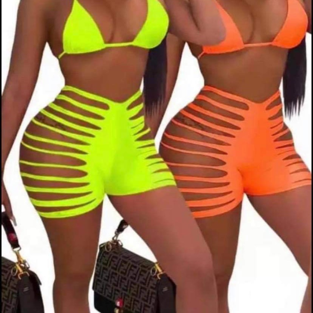 Bathing suit
